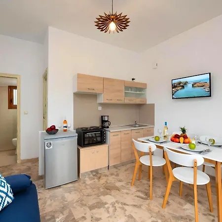 Plaisir Beachside Apts *